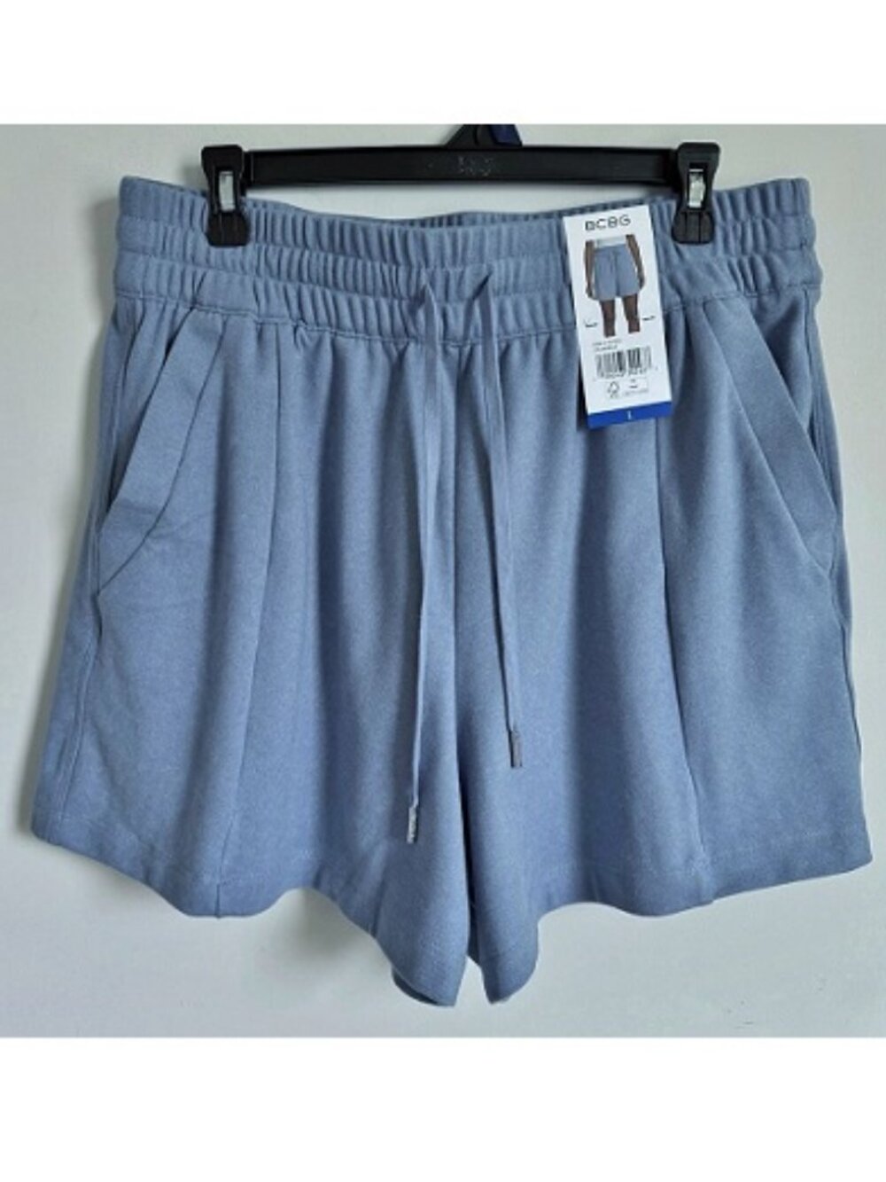 NEW BCBG Women's Athletic Shorts Drawstring Elastic Waist Pockets L NWT Blue